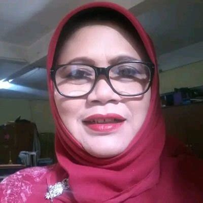 sotwe ibu ibu|Menikmati mama teman ku .